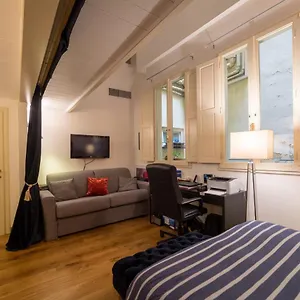 Ognissanti - Hosted By Sweetstay , Florence Italy